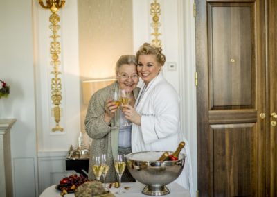 Before the ceremony: 90 minutes to go – The Bride-to-be and her Mother